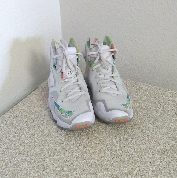 lebron james shoes size 4.5